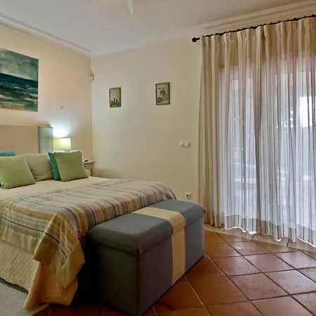 176 - 4 Bedroom - Great Pool Area - Wifi And Air Conditioning Villa