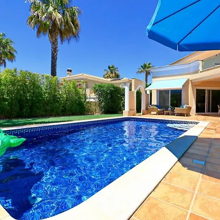 176 - 4 Bedroom - Great Pool Area - Wifi And Air Conditioning *